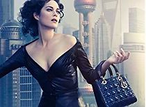 Lady Blue Shanghai (2010)