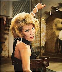 Mia kyria sta bouzoukia (1968)